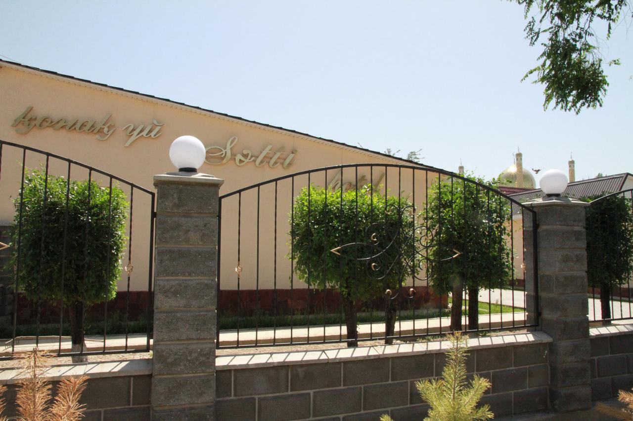 Satti Hotel Zharkent Exterior photo